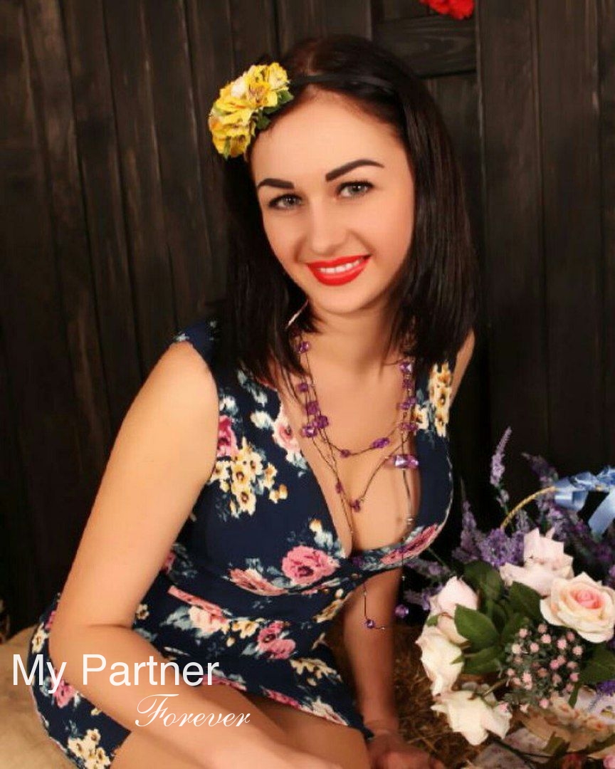 Ukrainian Woman Looking for Marriage - Marina from Kiev, Ukraine