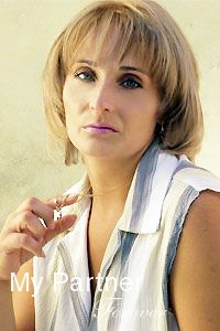 Online Dating with Single Ukrainian Woman Olga from Zaporozhye, Ukraine