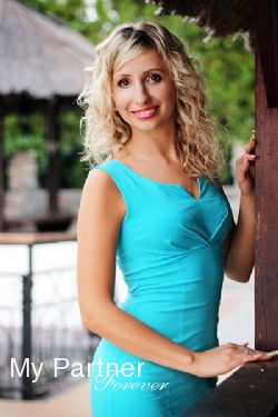 Meet Beautiful Ukrainian Woman Nataliya from Zaporozhye, Ukraine