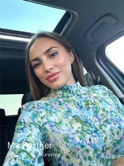 Beautiful Girl from Ukraine - Lilya from Lugansk, Ukraine