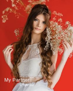 Dating Site to Meet Pretty Ukrainian Girl Yuliya from Kharkov, Ukraine
