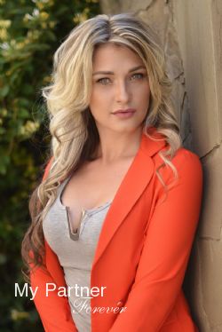 Dating Site to Meet Single Ukrainian Girl Margarita from Kharkov, Ukraine