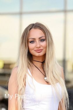 Dating Site to Meet Single Ukrainian Girl Mariya from Kiev, Ukraine
