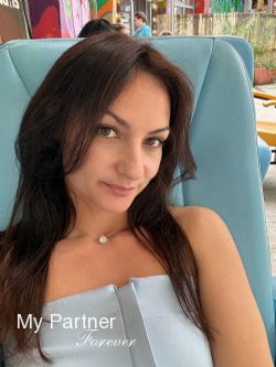 Dating Site to Meet Stunning Ukrainian Lady Anna from Kharkov, Ukraine