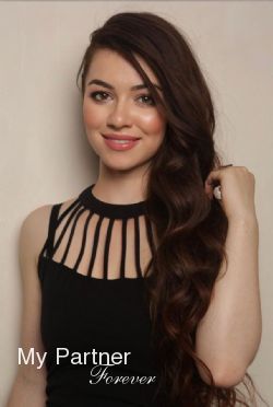 Dating with Beautiful Ukrainian Woman Rosita from Kharkov, Ukraine