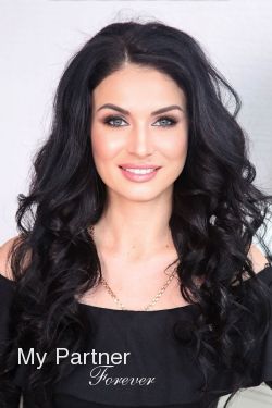Dating with Pretty Russian Lady Viktoriya from Almaty, Kazakhstan