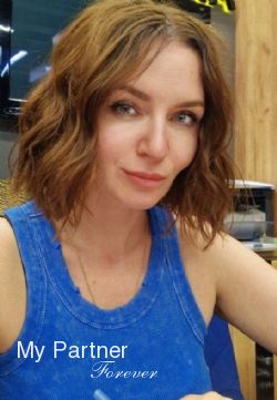 Datingsite to Meet Beautiful Ukrainian Lady Svetlana from Dniepropetrovsk, Ukraine