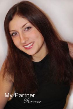 Datingsite to Meet Gorgeous Ukrainian Girl Yuliya from Melitopol, Ukraine