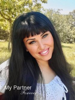Meet Gorgeous Ukrainian Woman Elena from Odessa, Ukraine