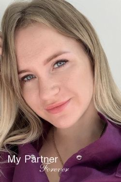 Meet Single Belarusian Girl Mariya from Baranovochi, Belarus