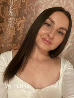 Online Dating with Sexy Russian Girl Anastasiya from Chisinau, Moldova