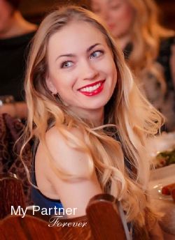 Pretty Bride from Ukraine - Elena from Kiev, Ukraine
