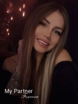 Pretty Ukrainian Bride Alina from Ivano-Frankovsk, Ukraine