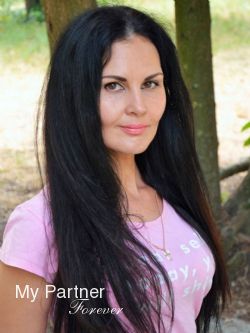 Single Ukrainian Woman Elena from Cherkasy, Ukraine