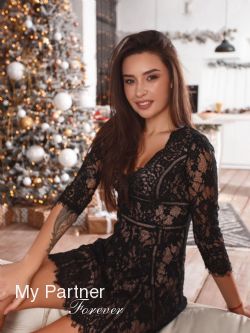 Ukrainian Girls Matchmaking - Meet Angelina from Kharkov, Ukraine