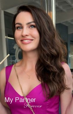 Ukrainian Woman Looking for Marriage - Lyudmila from Kiev, Ukraine
