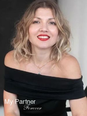 Meet Gorgeous Belarusian Woman Elena from Grodno, Belarus