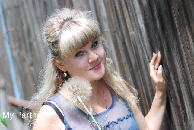 Datingsite to Meet Single Ukrainian Woman Nataliya from Melitopol, Ukraine