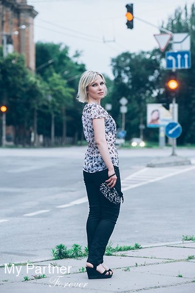 International Dating Site to Meet Alyona from Zaporozhye, Ukraine