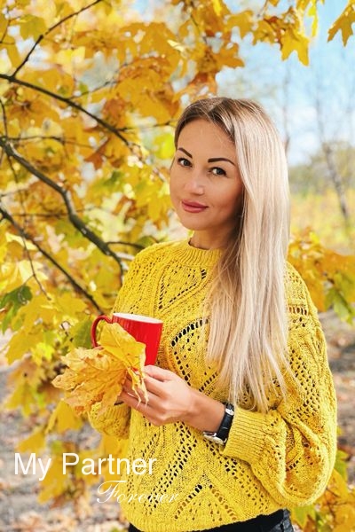 Beautiful Girl from Ukraine - Lyudmila from Nikolaev, Ukraine