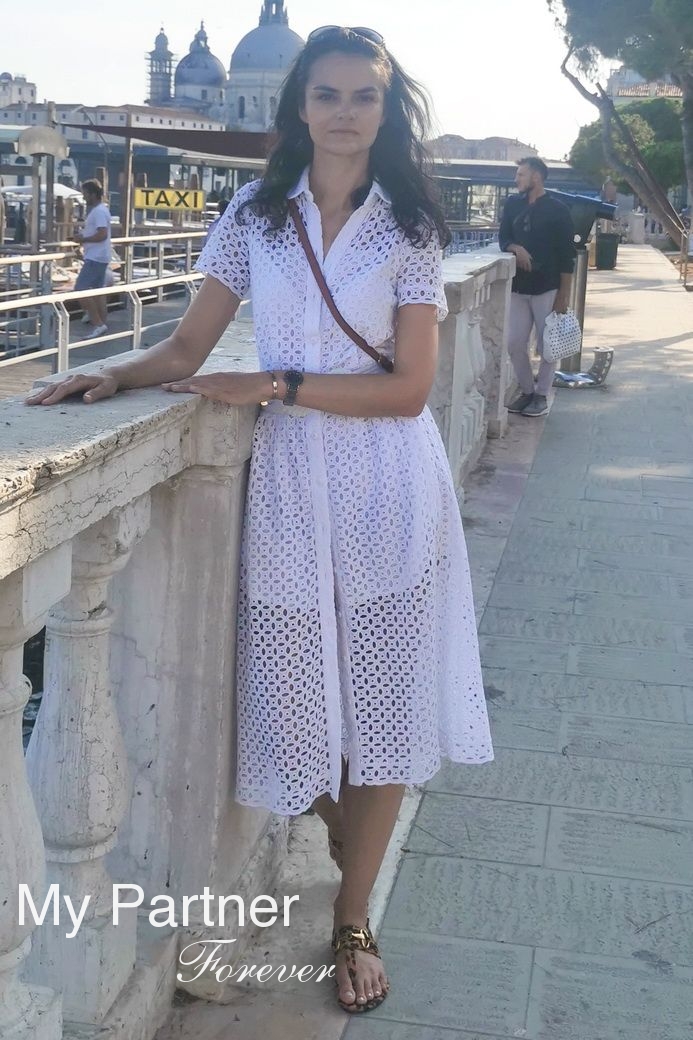 Belarusian Girl Seeking Marriage - Nina from Minsk, Belarus