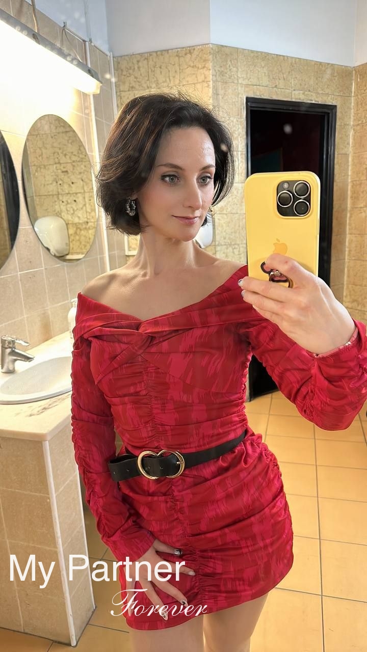 Charming Bride from Ukraine - Yana from Ivano-Frankovsk, Ukraine