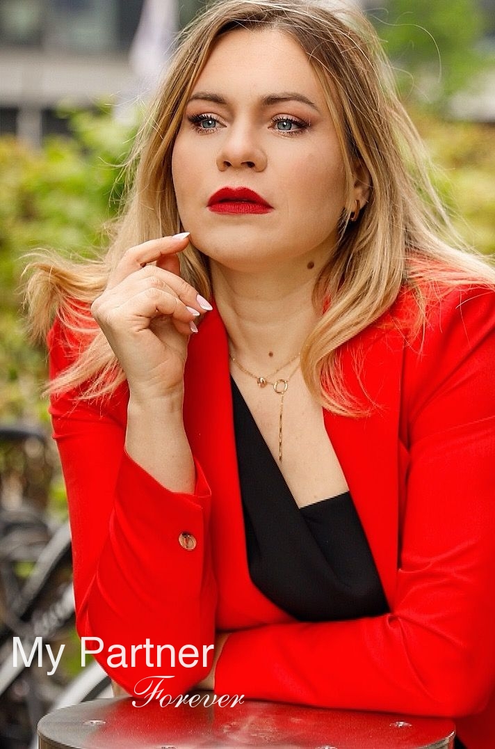 Charming Woman from Ukraine - Olga from Kharkov, Ukraine
