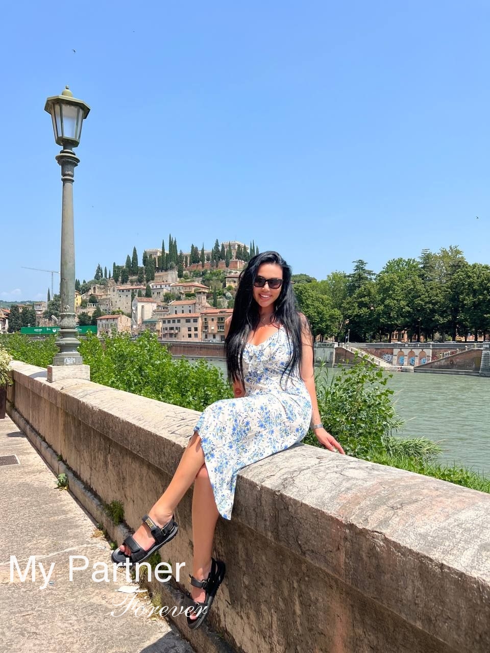 Dating Service to Meet Beautiful Ukrainian Lady Kristina from Odessa, Ukraine