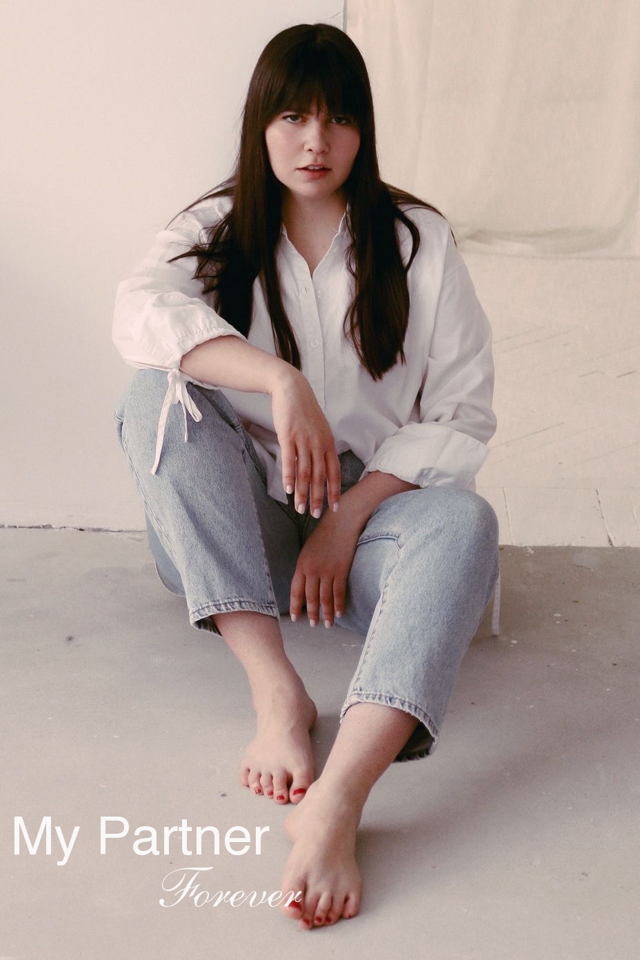 Dating Service to Meet Charming Belarusian Woman Yuliya from Brest, Belarus