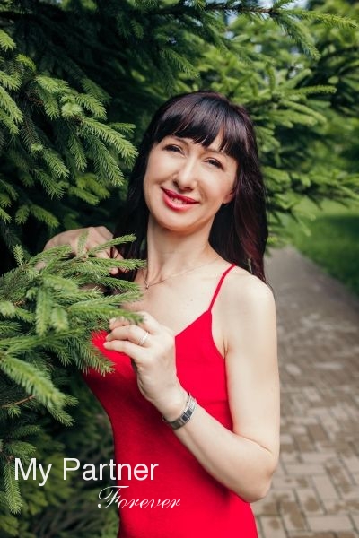 Dating Service to Meet Pretty Ukrainian Girl Nataliya from Dniepropetrovsk, Ukraine