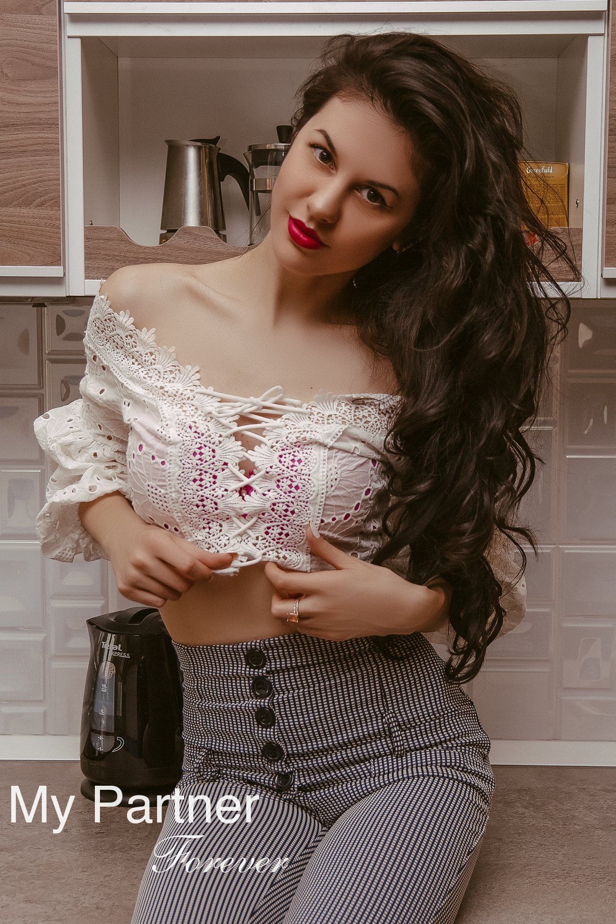 Dating Service to Meet Sexy Ukrainian Lady Marina from Vinnitsa, Ukraine