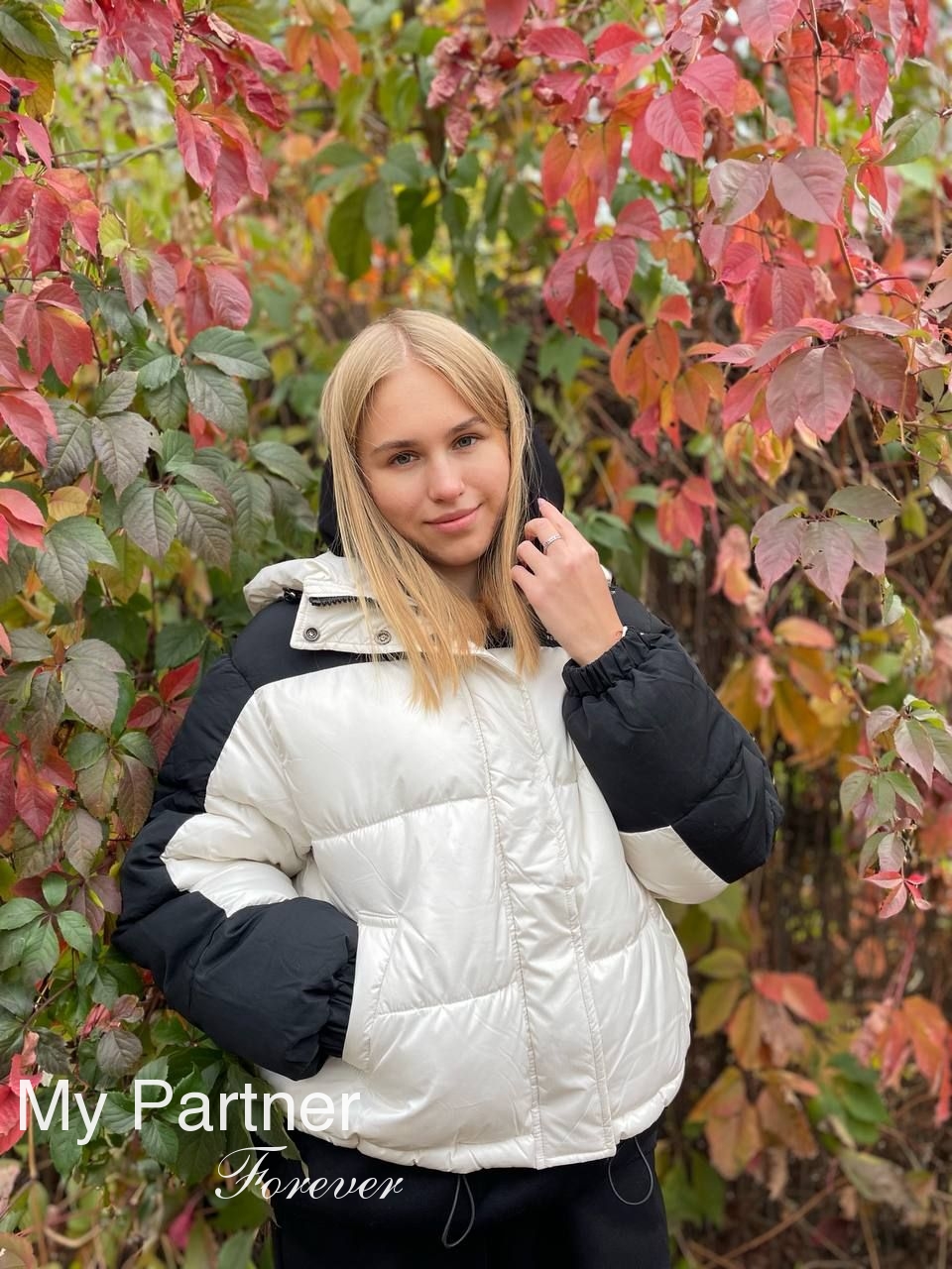 Dating Site to Meet Beautiful Ukrainian Lady Aleksandra from Dniepropetrovsk, Ukraine