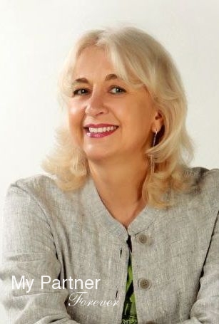 Dating Site to Meet Charming Ukrainian Girl Svetlana from Ivano-Frankovsk, Ukraine