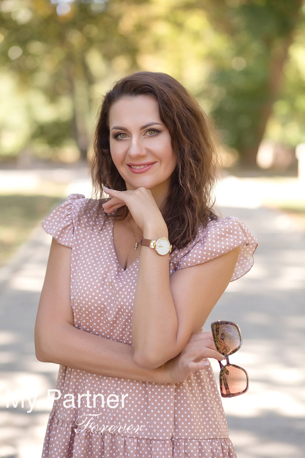 Dating Site to Meet Charming Ukrainian Woman Elena from Poltava, Ukraine