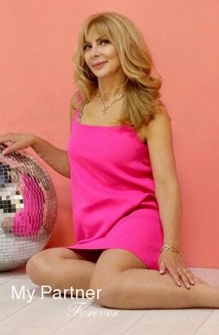 Dating Site to Meet Sexy Ukrainian Girl Elena from Dniepropetrovsk, Ukraine