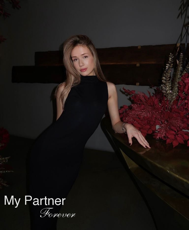 Dating Site to Meet Sexy Ukrainian Woman Mariya from Vinnitsa, Ukraine