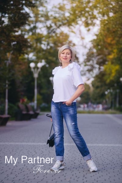 Dating Site to Meet Single Ukrainian Woman Alina from Zaporozhye, Ukraine