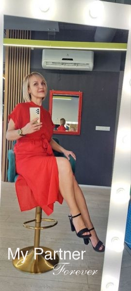 Dating Site to Meet Stunning Ukrainian Girl Tatiyana from Zaporozhye, Ukraine