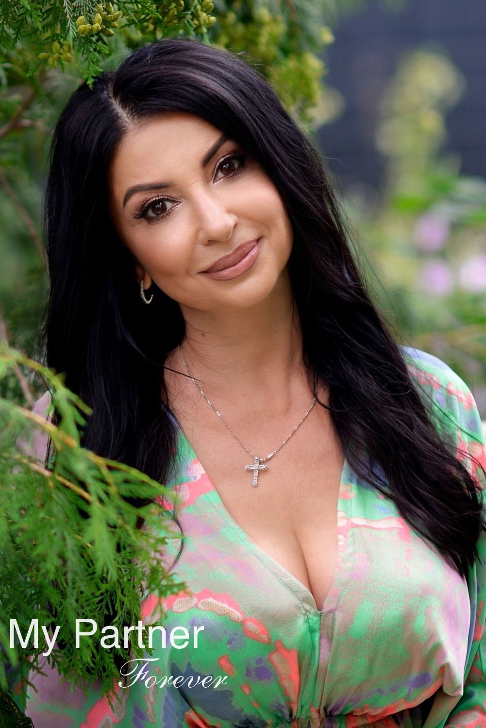 Dating with Gorgeous Ukrainian Woman Tatiyana from Kharkov, Ukraine