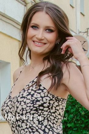 Dating with Sexy Belarusian Lady Anastasiya from Grodno, Belarus