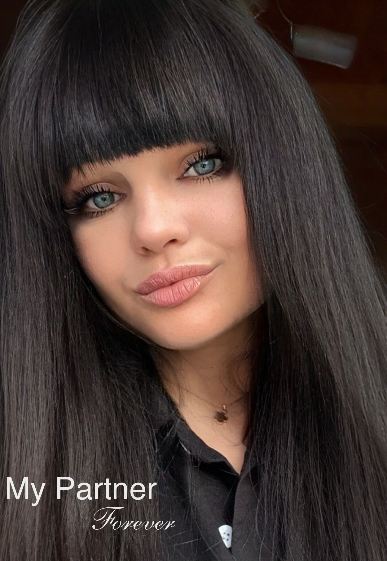 Dating with Sexy Ukrainian Girl Uliyana from Chernovtsy, Ukraine