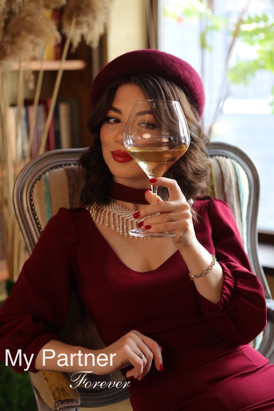 Datingsite to Meet Beautiful Ukrainian Woman Rosita from Kharkov, Ukraine