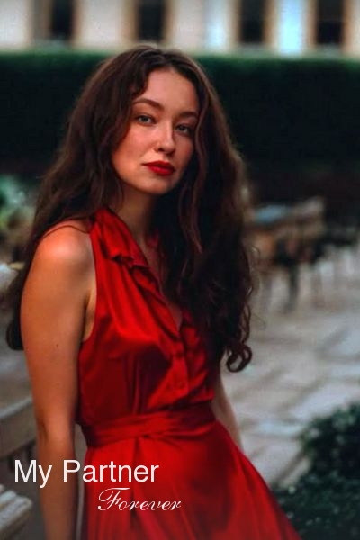 Datingsite to Meet Gorgeous Ukrainian Woman Ekaterina from Donetsk, Ukraine