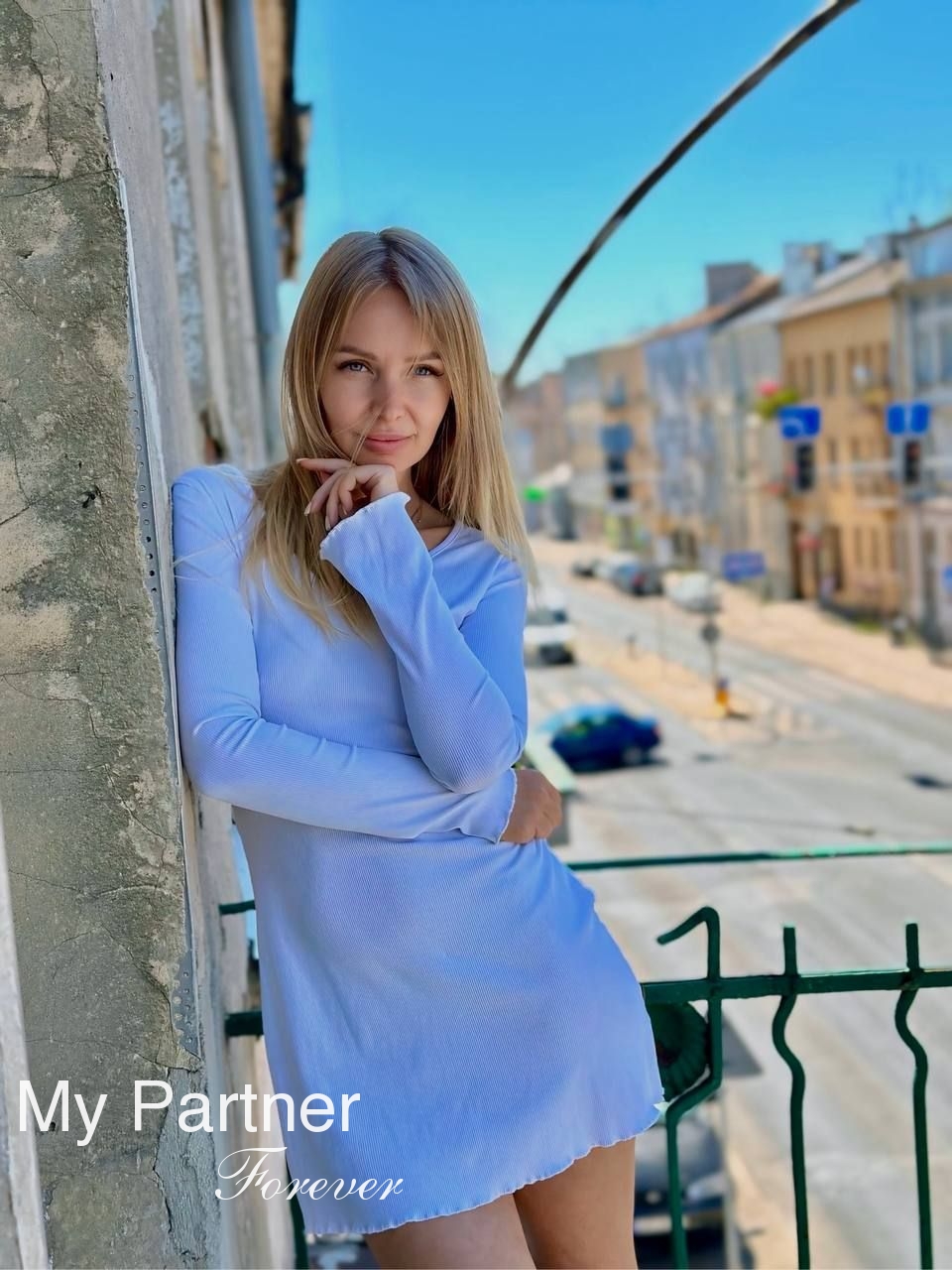 Datingsite to Meet Pretty Ukrainian Lady Elena from Nikolaev, Ukraine