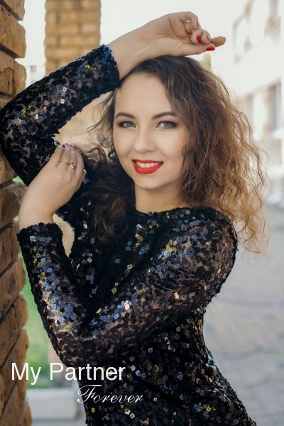 Datingsite to Meet Sexy Ukrainian Woman Alina from Zaporozhye, Ukraine