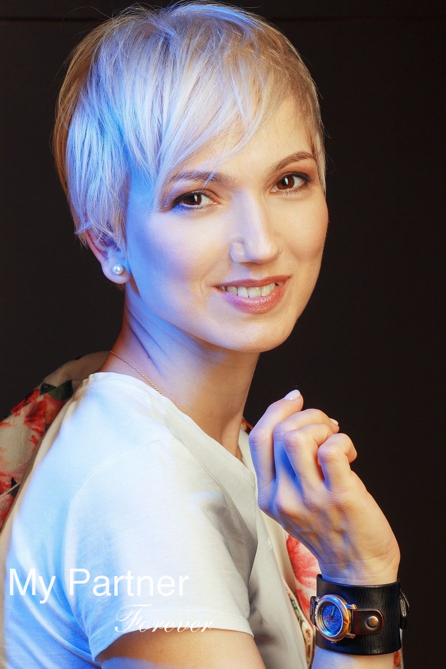 Datingsite to Meet Stunning Belarusian Woman Tatiyana from Minsk, Belarus