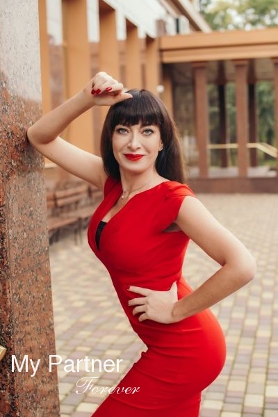 Datingsite to Meet Stunning Ukrainian Lady Darya from Zaporozhye, Ukraine