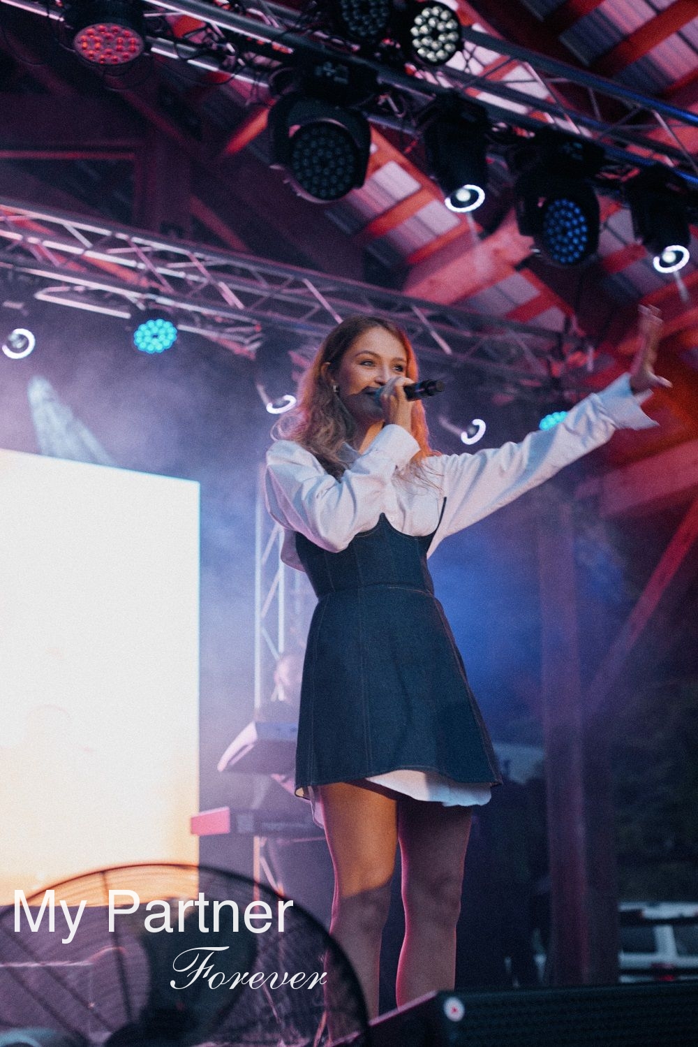 Gorgeous Ukrainian Woman Elena from Kiev, Ukraine