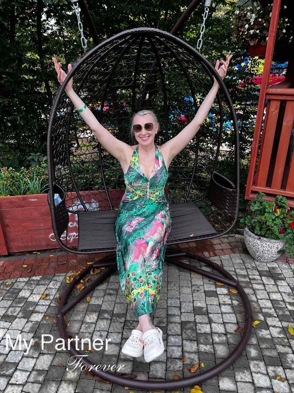 International Marriage Agency Service to Meet Anzhelika from Ivano-Frankovsk, Ukraine