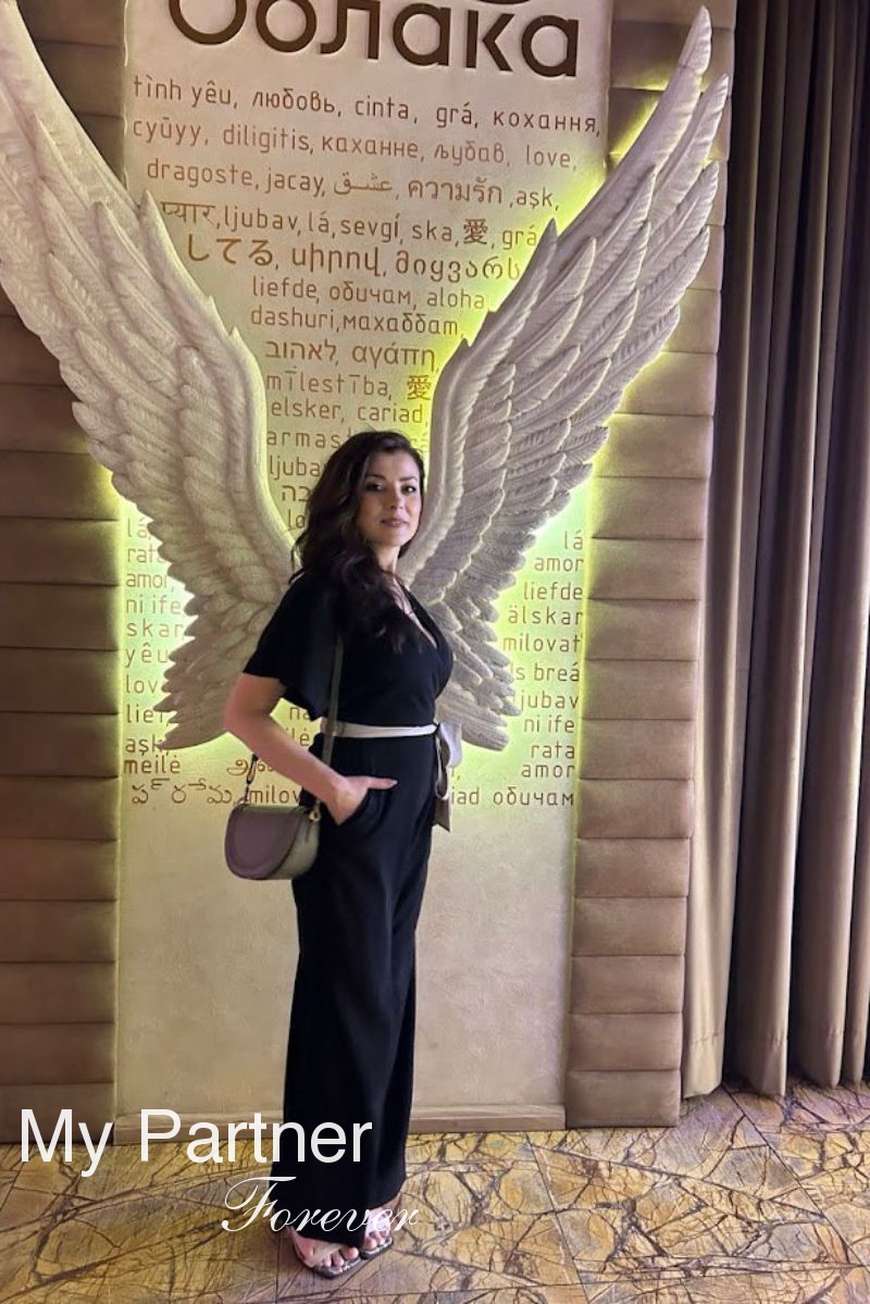 International Matchmaking to Meet Lyudmila from Odessa, Ukraine